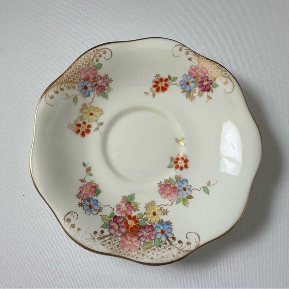 Foley England Vintage Teacup Saucer - Yellow Floral - Picture 3 of 9